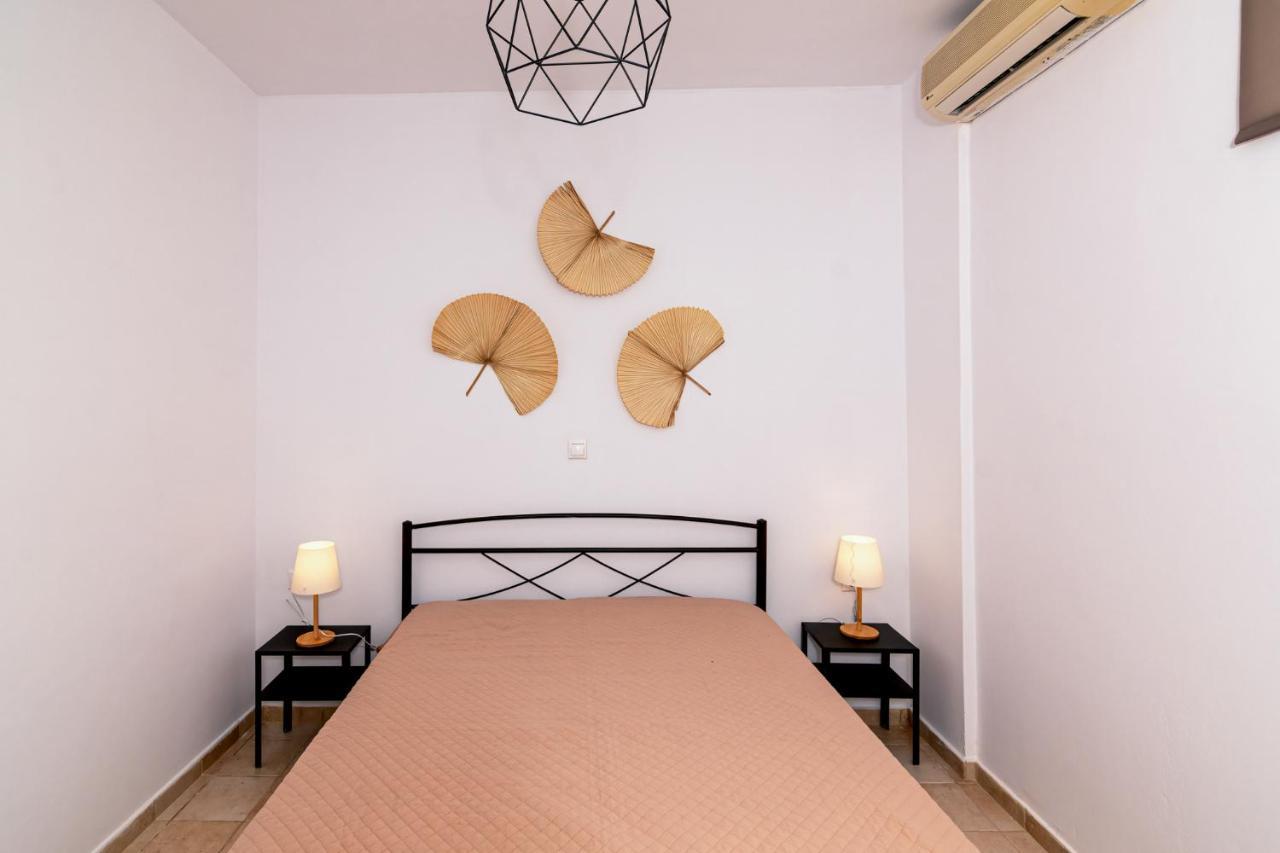 Bona'S Guest House Agia  Ngoại thất bức ảnh