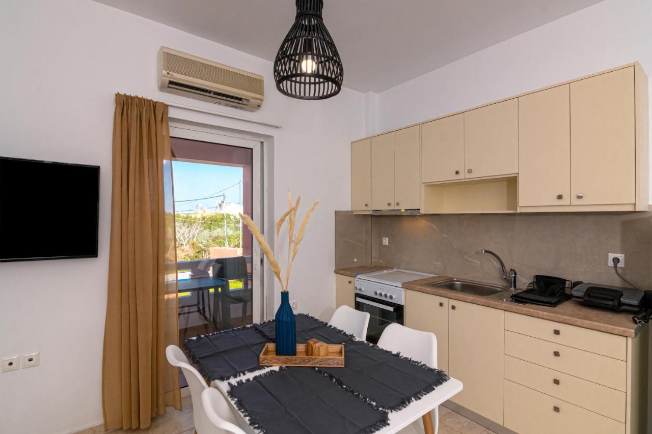 Bona'S Guest House Agia  Ngoại thất bức ảnh