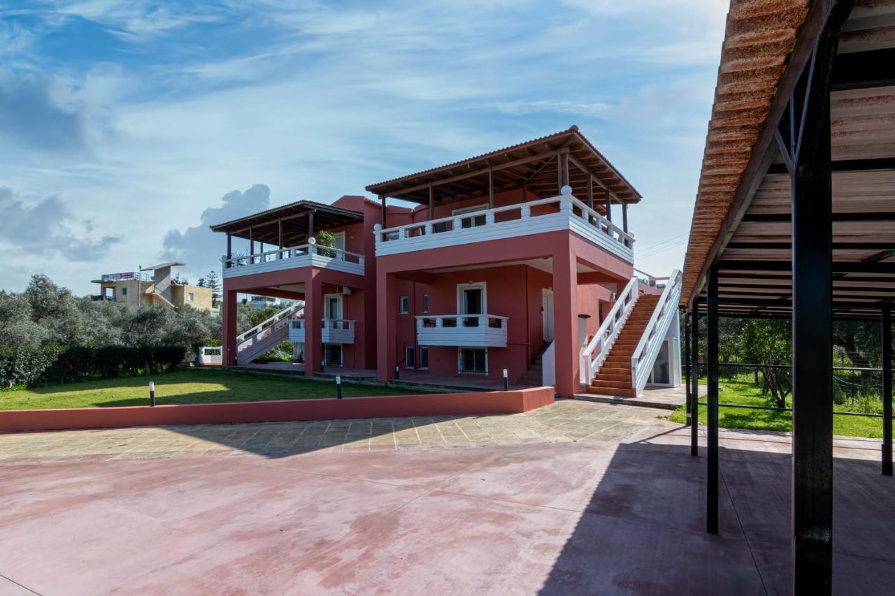 Bona'S Guest House Agia  Ngoại thất bức ảnh