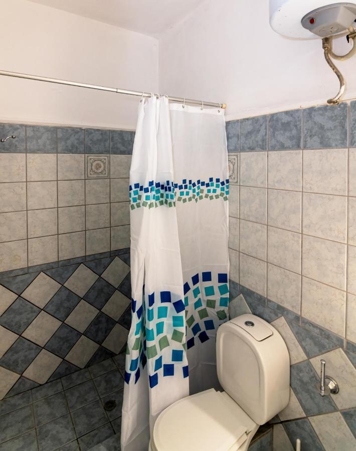Bona'S Guest House Agia  Ngoại thất bức ảnh